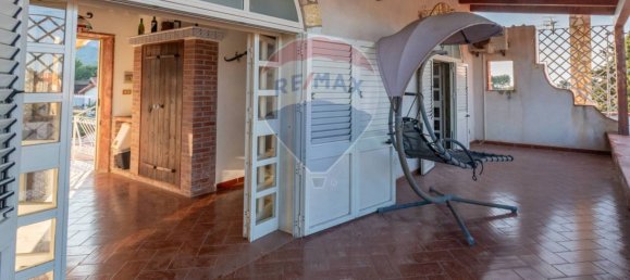 Вилла с 3 спальнями в Карини, Италия № 161873 24