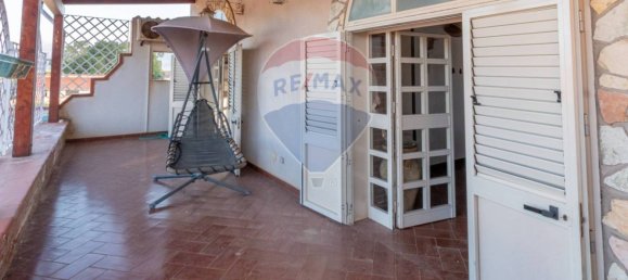 Вилла с 3 спальнями в Карини, Италия № 161873 25