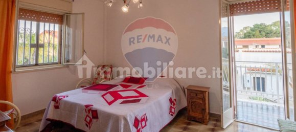 Вилла с 3 спальнями в Карини, Италия № 161873 41