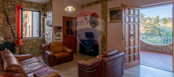 Вилла с 3 спальнями в Карини, Италия № 161873 37