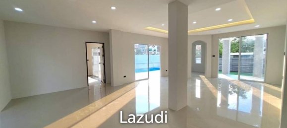 3 chambres Café / restaurant à Pattaya, Thailand No. 13670 3