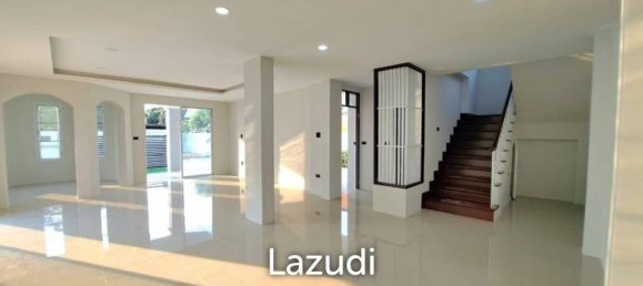 3 chambres Café / restaurant à Pattaya, Thailand No. 13670 4