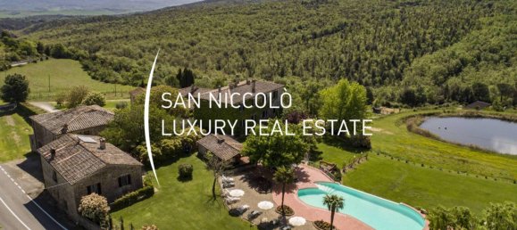 10 bedrooms House in Murlo, Italy No. 211959 7