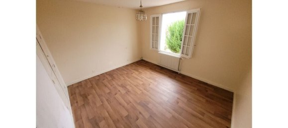 2 bedrooms House in Bellegarde, France No. 324989 10