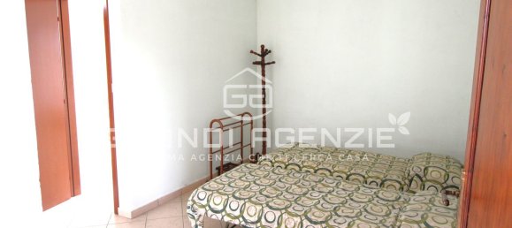 Villa de 5 habitaciónes en Castelnovo di Sotto, Italy No. 302790 24