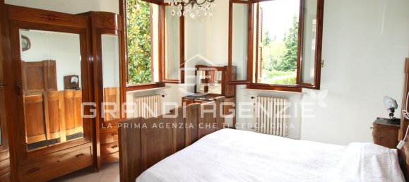 Villa de 5 habitaciónes en Castelnovo di Sotto, Italy No. 302790 18