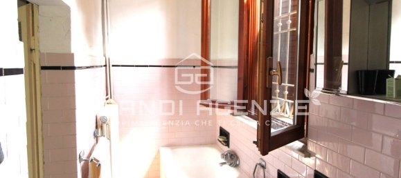 Villa de 5 habitaciónes en Castelnovo di Sotto, Italy No. 302790 15