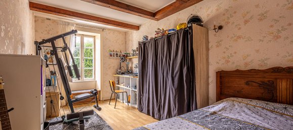 Casa de 2 dormitorios en Puyravault, France No. 102405 4