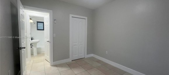 202.53m² terrain à vendre à Miami, Miami-Dade, Florida, USA № 615152 11