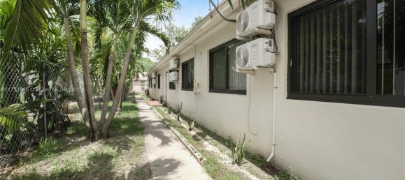 202.53m² terrain à vendre à Miami, Miami-Dade, Florida, USA № 615152 22
