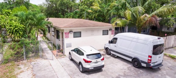 202.53m² terrain à vendre à Miami, Miami-Dade, Florida, USA № 615152 28