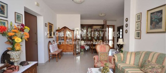 5 rooms Apartment in Alghero, Italy No. 151496 4