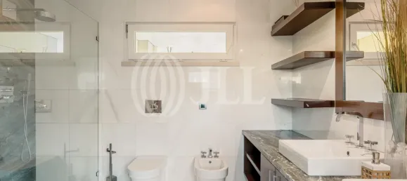 4 Schlafzimmer Haus in Almada, Portugal, Nr. 111632 24