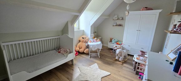 Casa de 4 dormitorios en Osny, France No. 163830 9