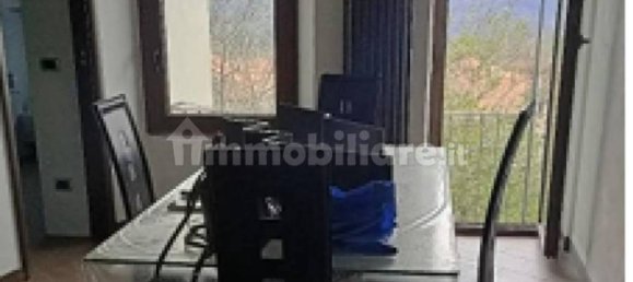 Apartamento T2 em Cuasso al Monte, Italy N.º 5449 5