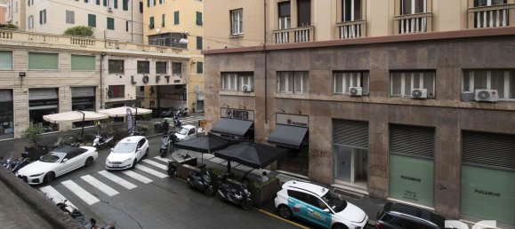 5-Zimmer Wohnung in Genoa, Italy, Nr. 138366 11