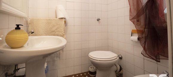 5-Zimmer Wohnung in Genoa, Italy, Nr. 138366 10