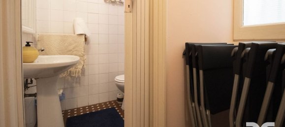5-Zimmer Wohnung in Genoa, Italy, Nr. 138366 9