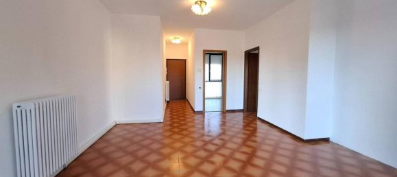 3غرفة شقة في Veniano, Italy رقم 30840 13