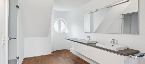 3 bedrooms Townhouse in Dusseldorf, Germany No. 6305 9