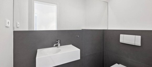 3 bedrooms Townhouse in Dusseldorf, Germany No. 6305 16