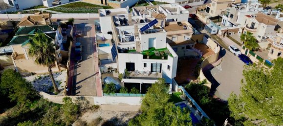 3 Schlafzimmer Haus in Alicante, Spain, Nr. 177183 4