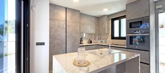 3 Schlafzimmer Haus in Alicante, Spain, Nr. 177183 19