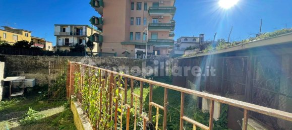 5 rooms Building in Naples, Italy No. 128957 8