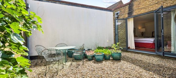 5 bedrooms House in London, United Kingdom No. 5263 18