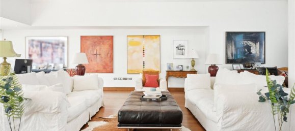 5 bedrooms House in London, United Kingdom No. 5263 8