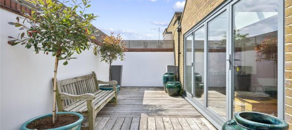 5 bedrooms House in London, United Kingdom No. 5263 7