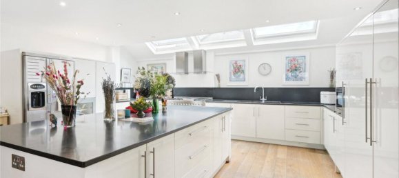 5 bedrooms House in London, United Kingdom No. 5263 11