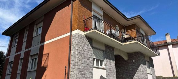 2 Schlafzimmer Wohnung in Gavirate, Italy, Nr. 359532 17