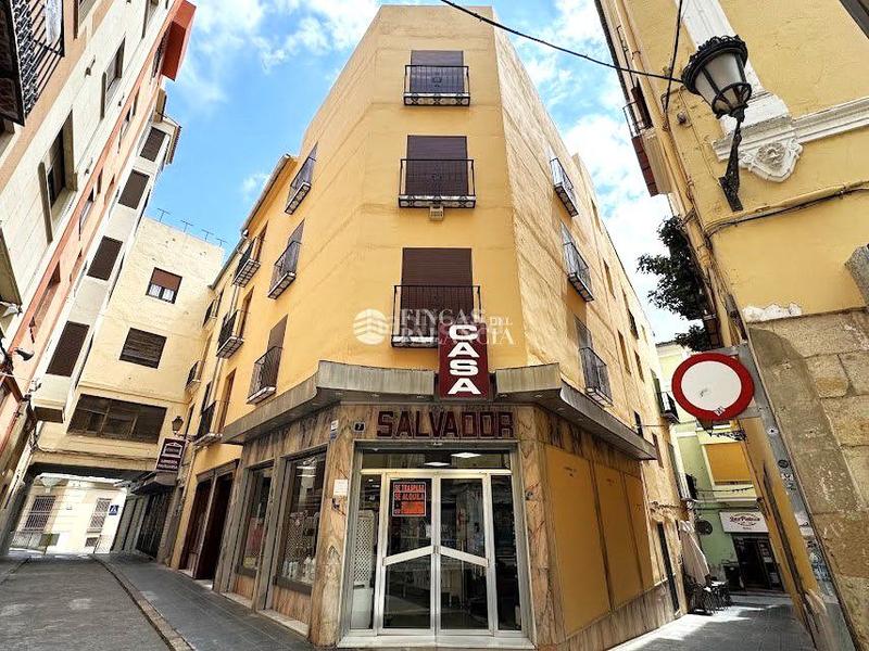 Bâtiment à Segorbe, Spain 557m² No. 180597