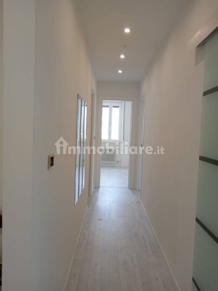 Apartamento de 2 dormitorios en Udine, Italy No. 254837