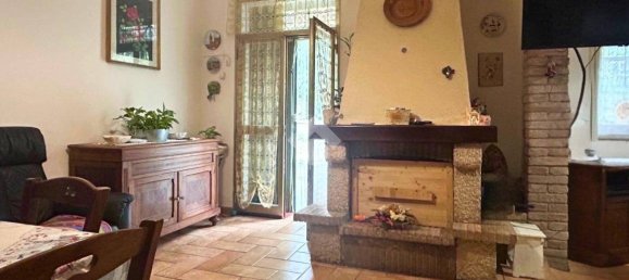 4 bedrooms House in Molinella, Italy No. 307083 34