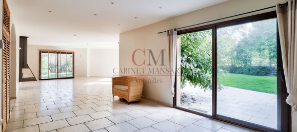 6 bedrooms House in Dampierre-en-Yvelines, France No. 175161 2