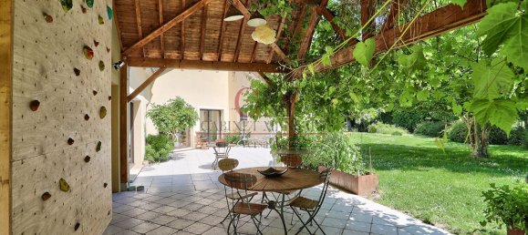 6 bedrooms House in Dampierre-en-Yvelines, France No. 175161 15