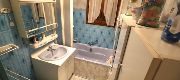 Casa de 3 dormitorios en Orleans, France No. 70528 11