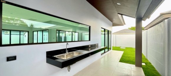 3 bedrooms Cafe / restaurant in Pattaya, Thailand No. 23008 6