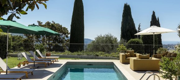 4 bedrooms Villa in Mougins, France No. 1976 10