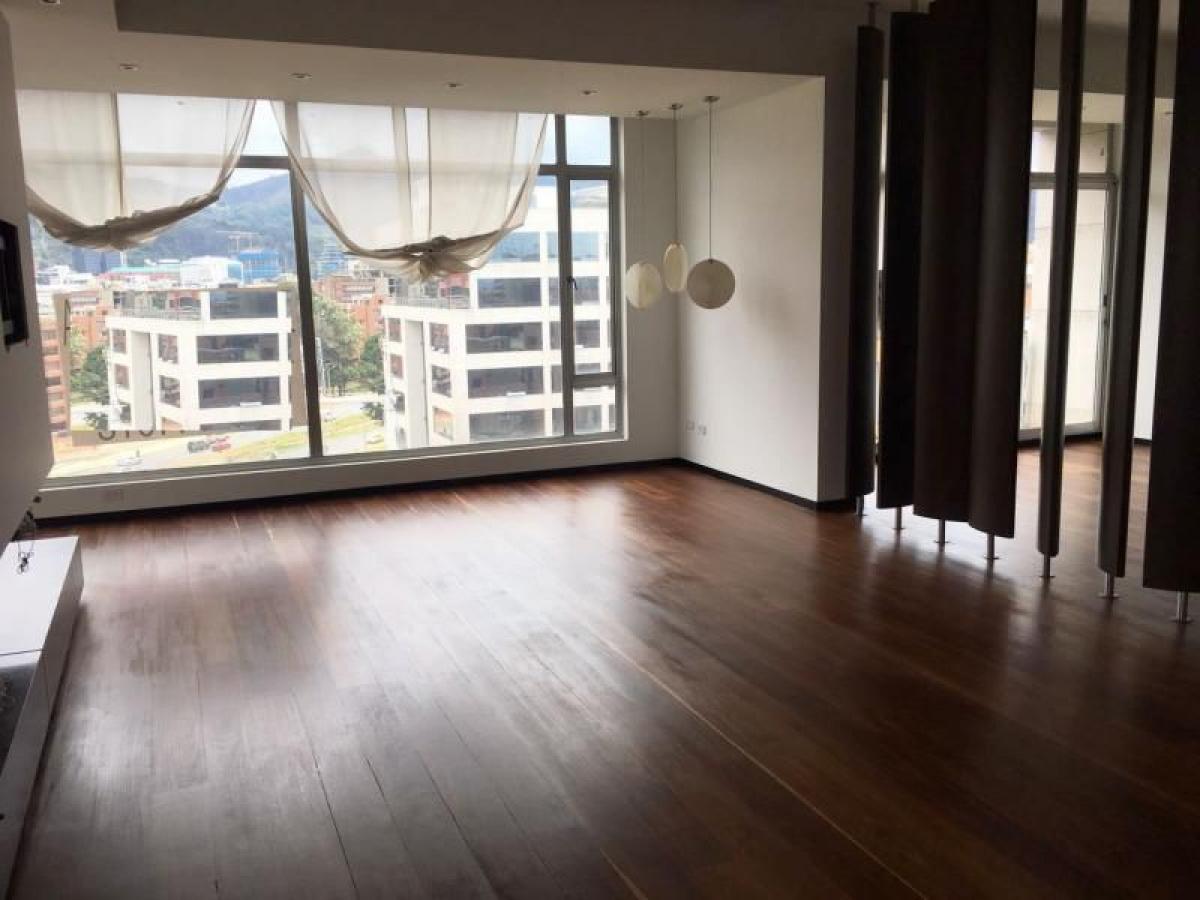 3 bedrooms House in Bogota, Colombia No. 12173