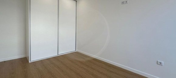 3 bedrooms House in Povoa de Varzim, Portugal No. 24630 6