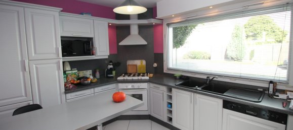 5 bedrooms House in Phalempin, France No. 233898 5