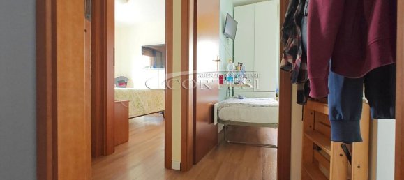 3-salle Appartement à Fano, Italy No. 291194 7