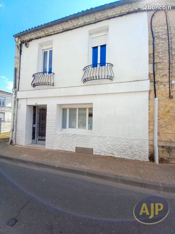 4 bedrooms House in Lesparre-Medoc, France No. 276498