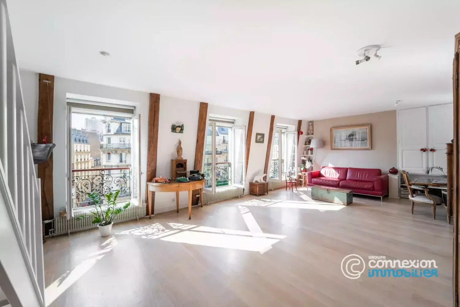 4 bedrooms Duplex in Paris, France No. 137274