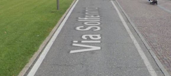 375m² Office in Rovato, Italy No. 370583 3