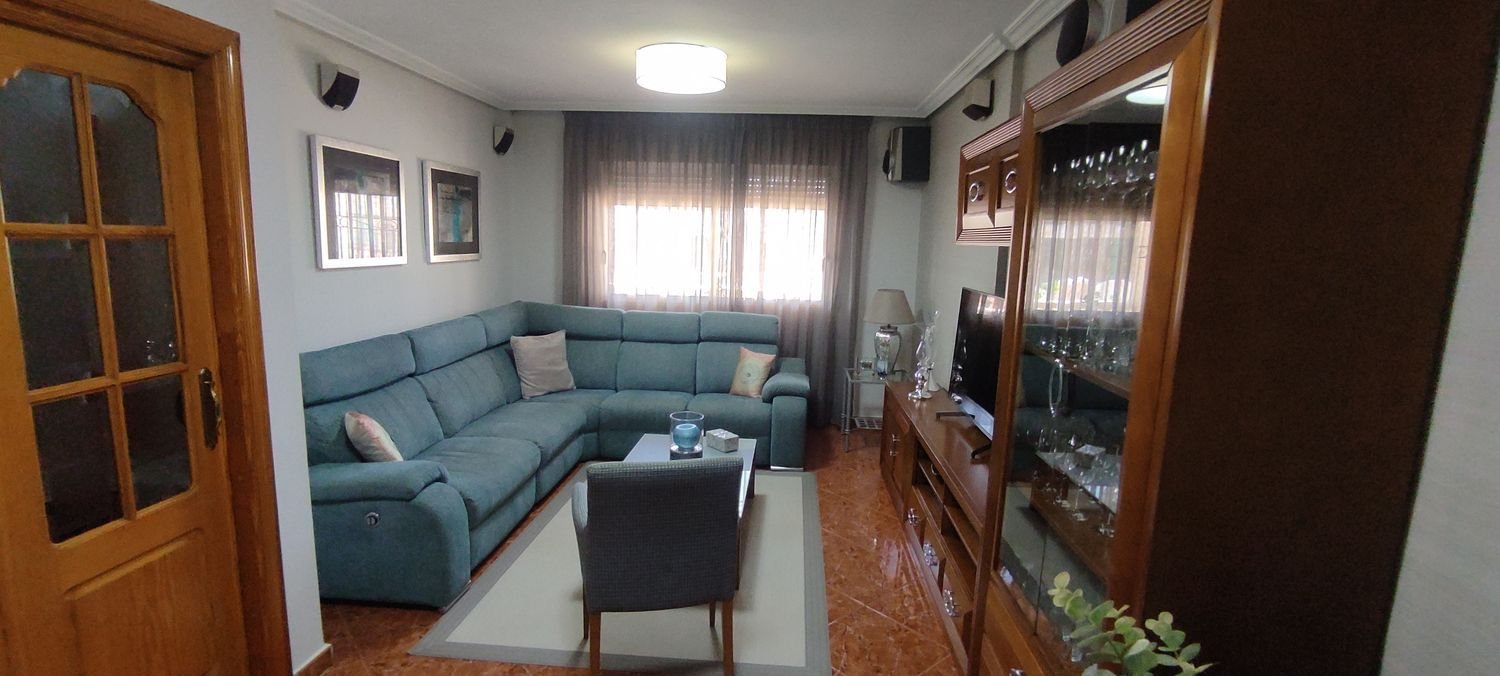 Casa de 4 dormitorios en Cartagena, Spain No. 158696