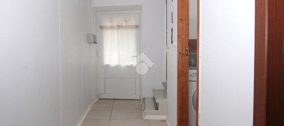 Дом с 6 комнатами в Венаус, Италия № 71585 20